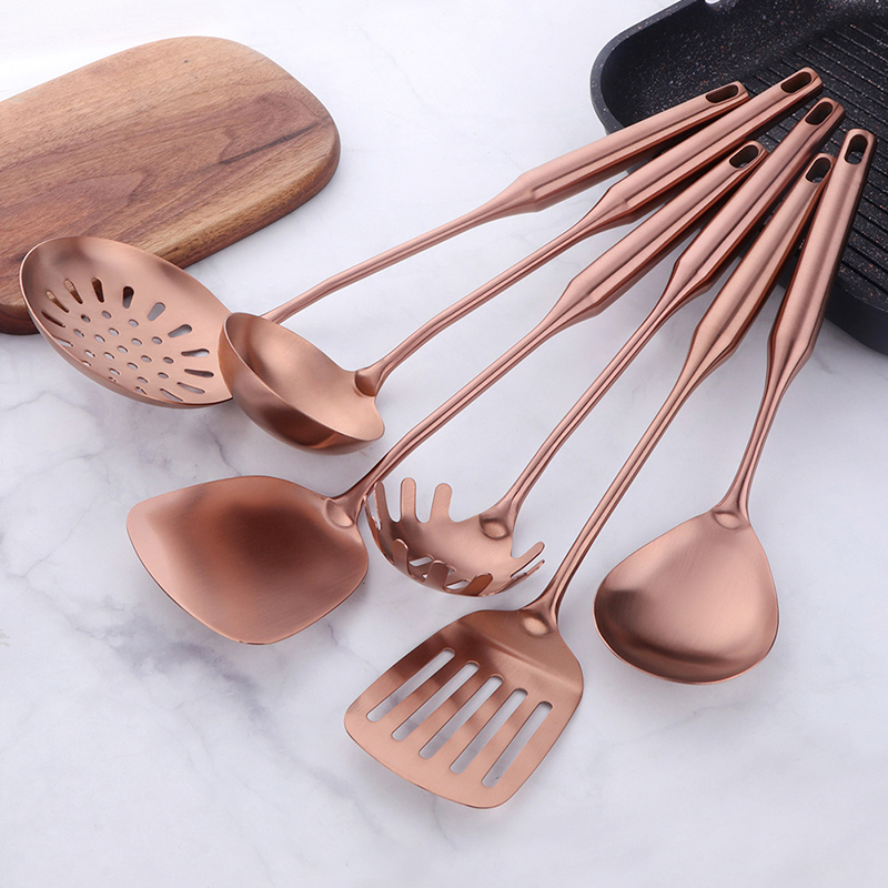 ステンレス製調理器具,スープスプーン,パスタフォーク,キッチ - Kitchen Gadgets Gold のレビューと価格